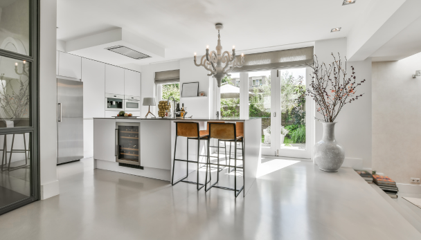 Spotless kitchen cleaned by professional residential cleaning services in Dallas-Fort Worth