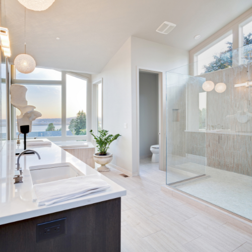 Residential_Cleaning_NearMe_DFW _Bathroom Spotless bathroom after professional residential cleaning service in Dallas